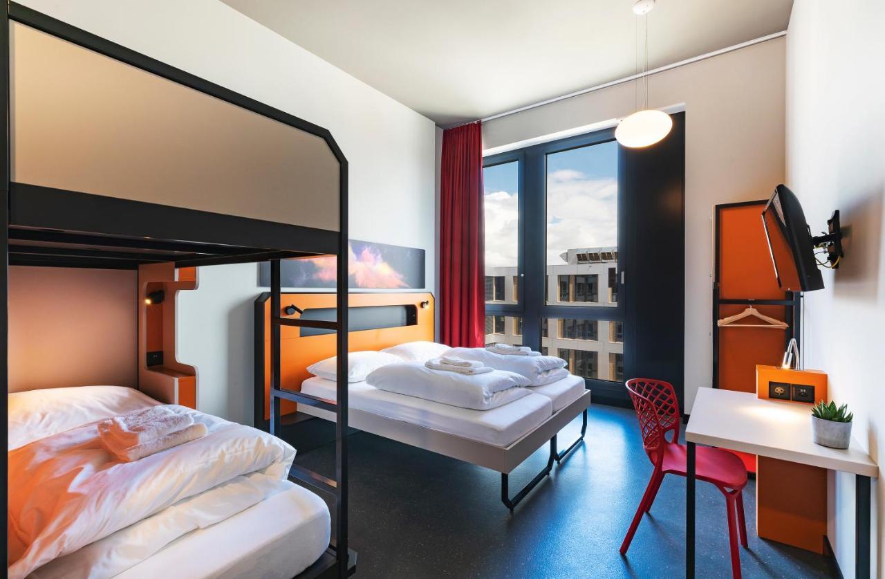 Hotel Meininger Centre Charmilles